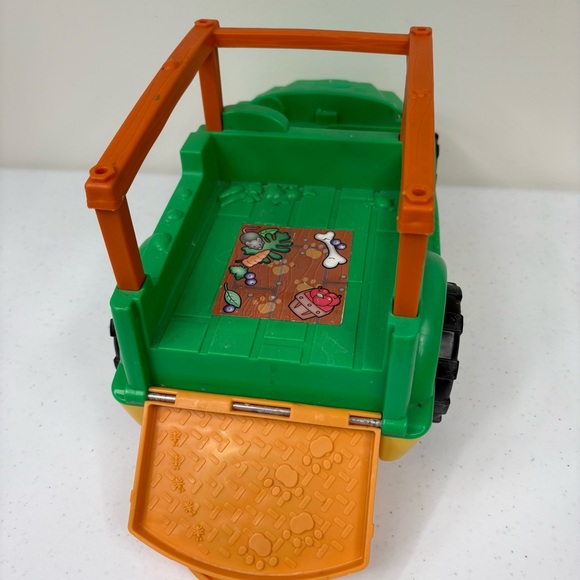 Fisher Price Little People Animal Sounds Safari Truck Green Zoo Vehicle 2011 - Picture 5 of 9